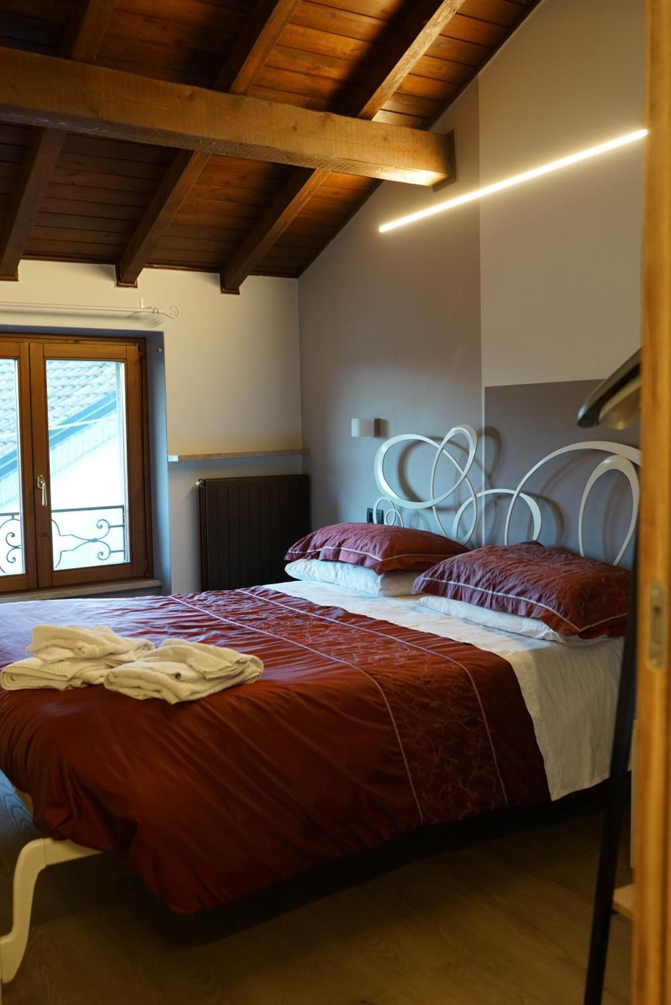 Portola La Vecchia Dimora Villa Roncola Luaran gambar