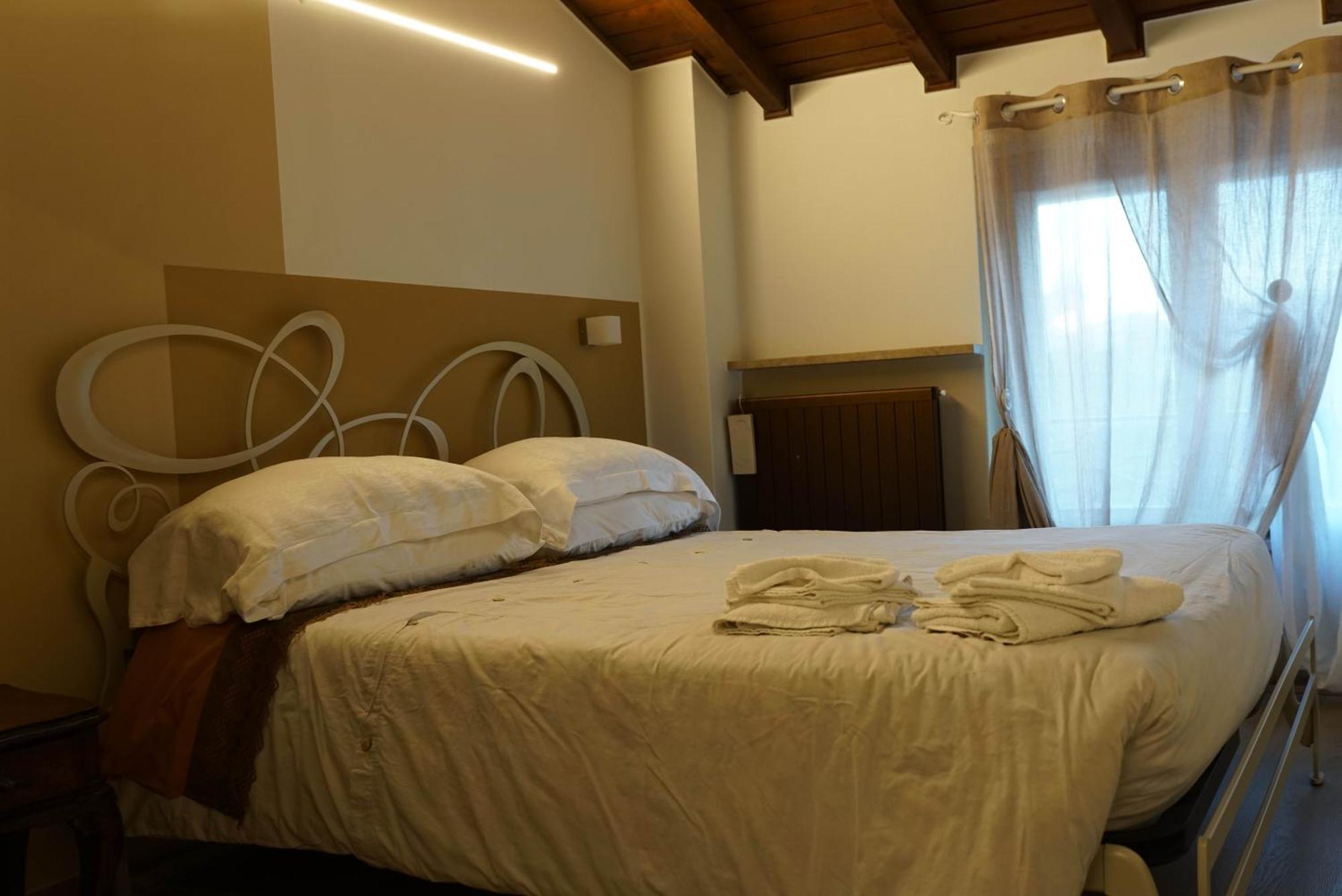 Portola La Vecchia Dimora Villa Roncola Luaran gambar