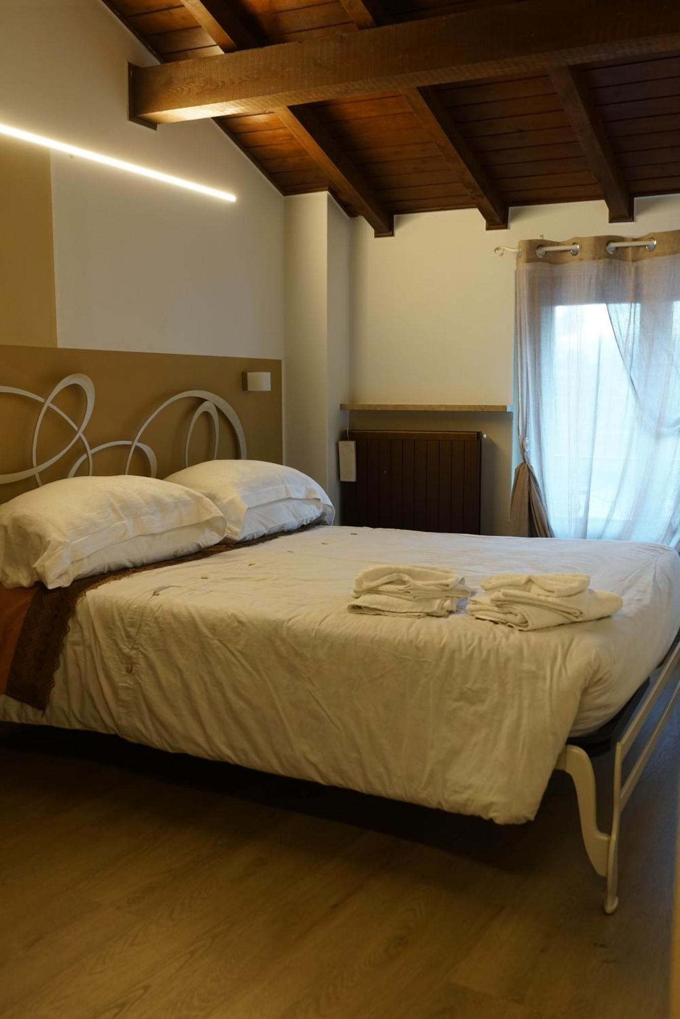 Portola La Vecchia Dimora Villa Roncola Luaran gambar