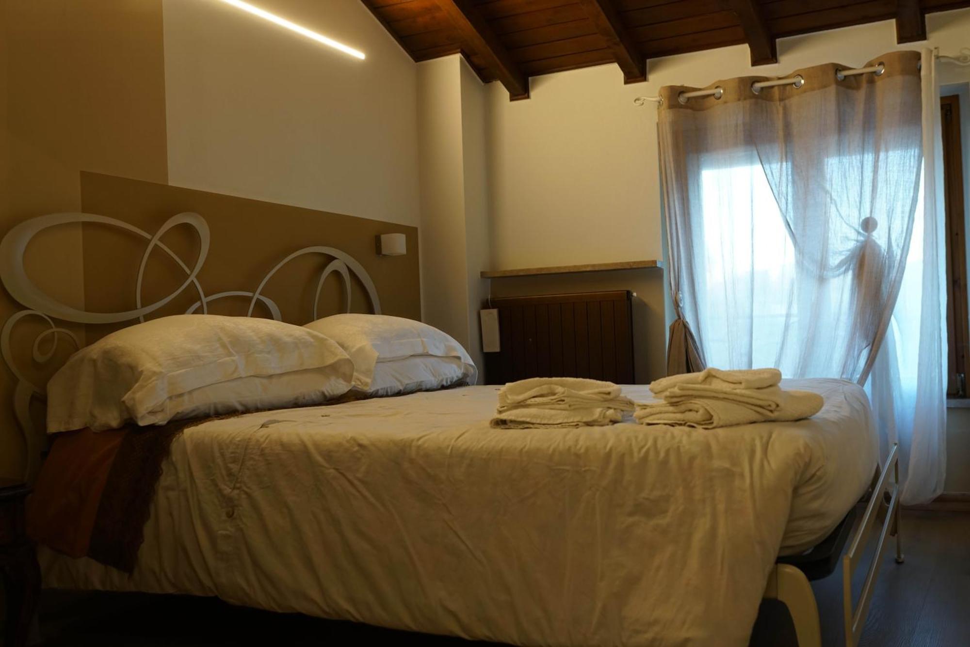 Portola La Vecchia Dimora Villa Roncola Luaran gambar