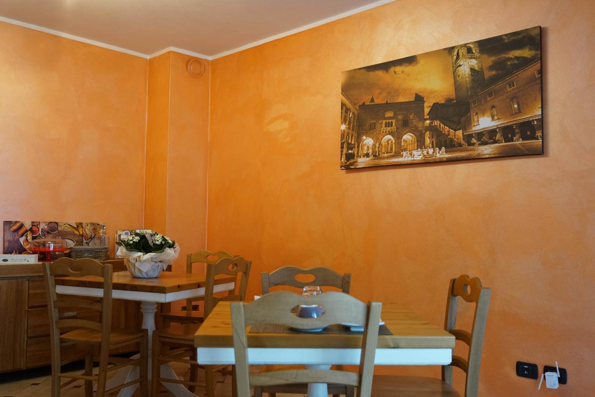 Portola La Vecchia Dimora Villa Roncola Luaran gambar