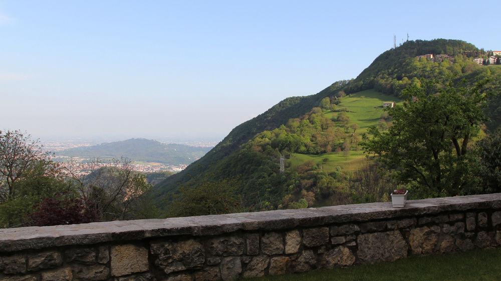 Portola La Vecchia Dimora Villa Roncola Luaran gambar
